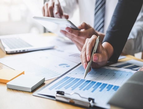 Flexible scheduling calendar and pricing options